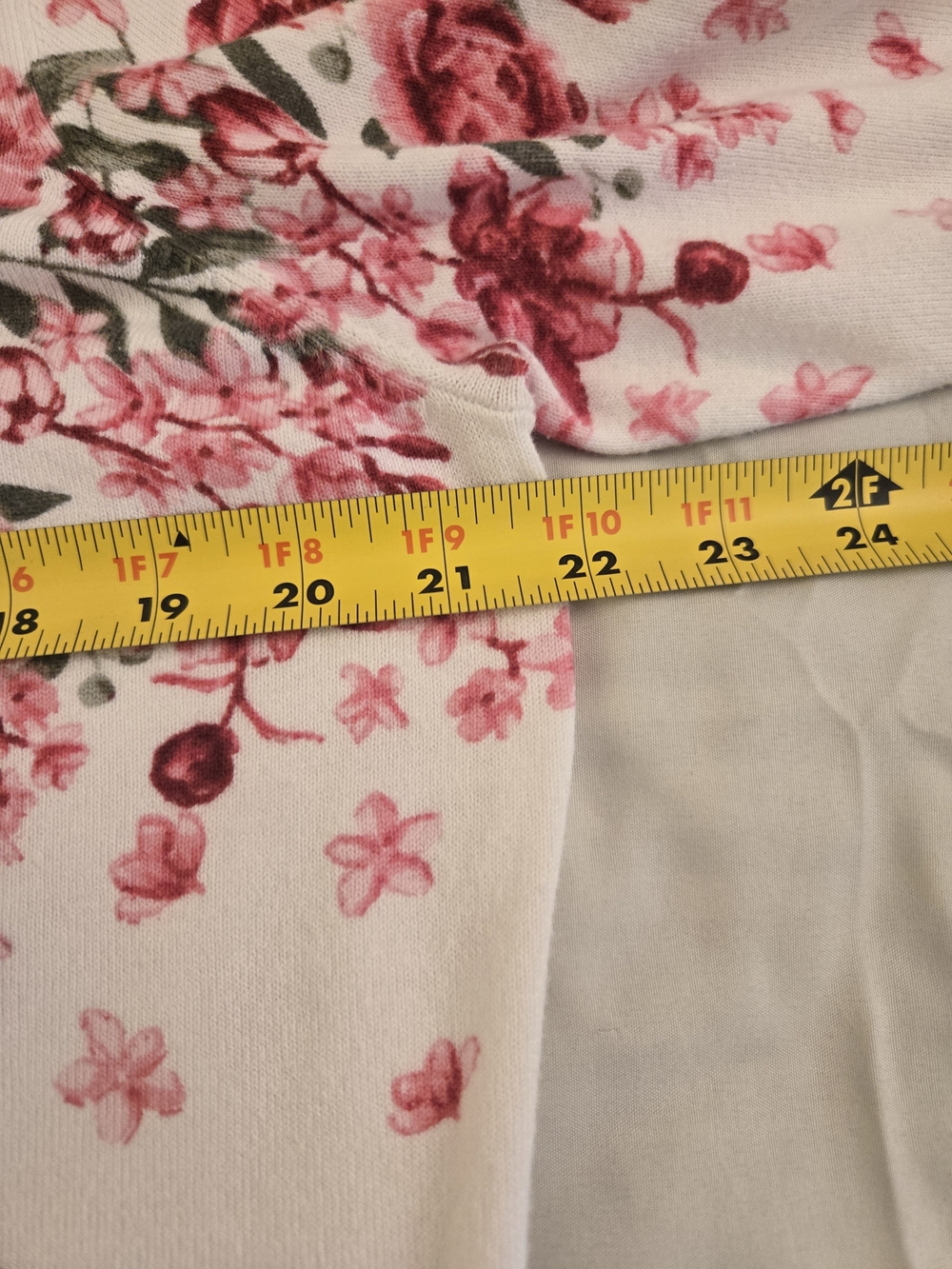 Karen Scott White Cardigan with Pink Floral Border-Size X Large - Picture 11 of 11